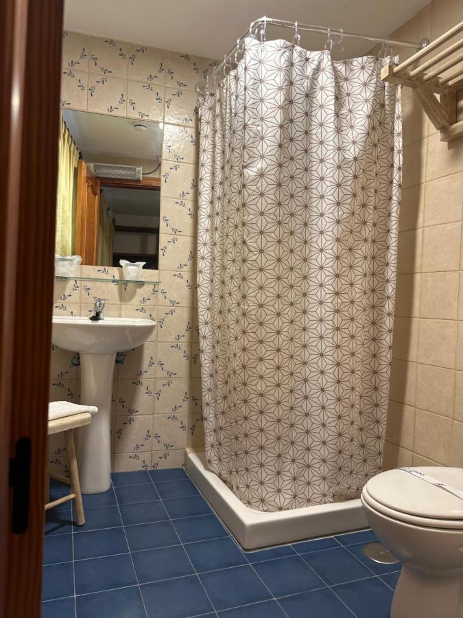 Hostal Moon Tolox Exterior foto